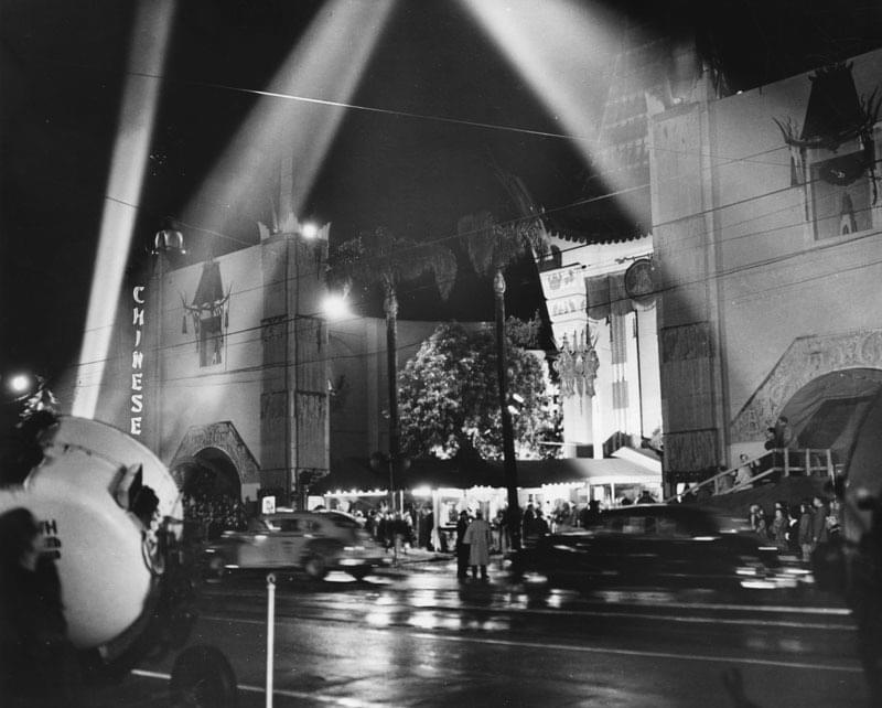 Chinese_Theater_ca1940s